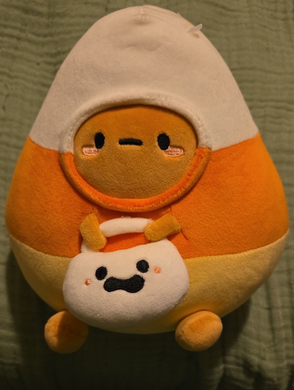 Smoko Halloween Candy Corn Tayto Potato Plush Holding Ghost Bag Mochi 6"
